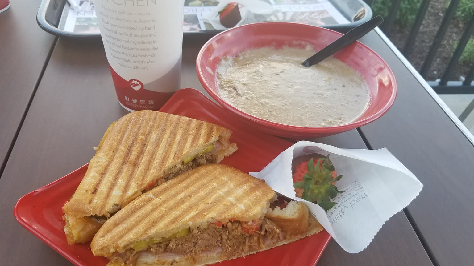 ece0a6aa-b911-4f35-ab07-b1c014f59afc