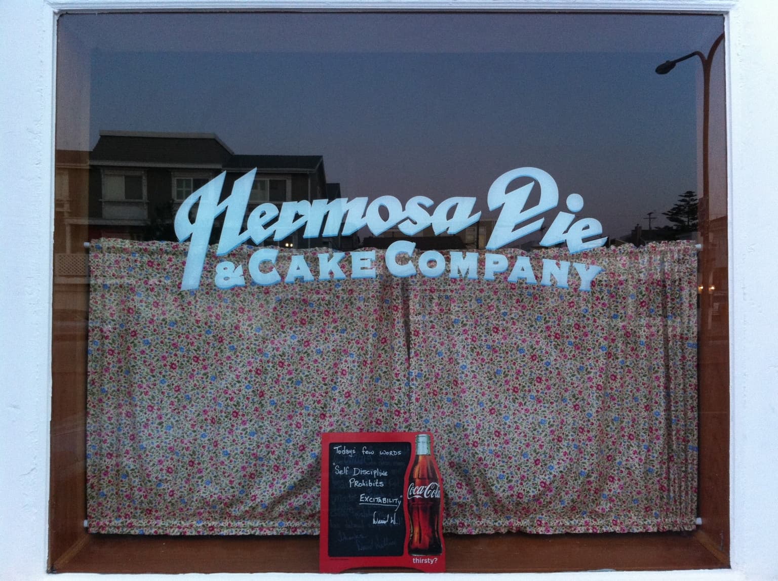 b25fa7f1-a27c-47ce-ae4c-43af5d1d639e