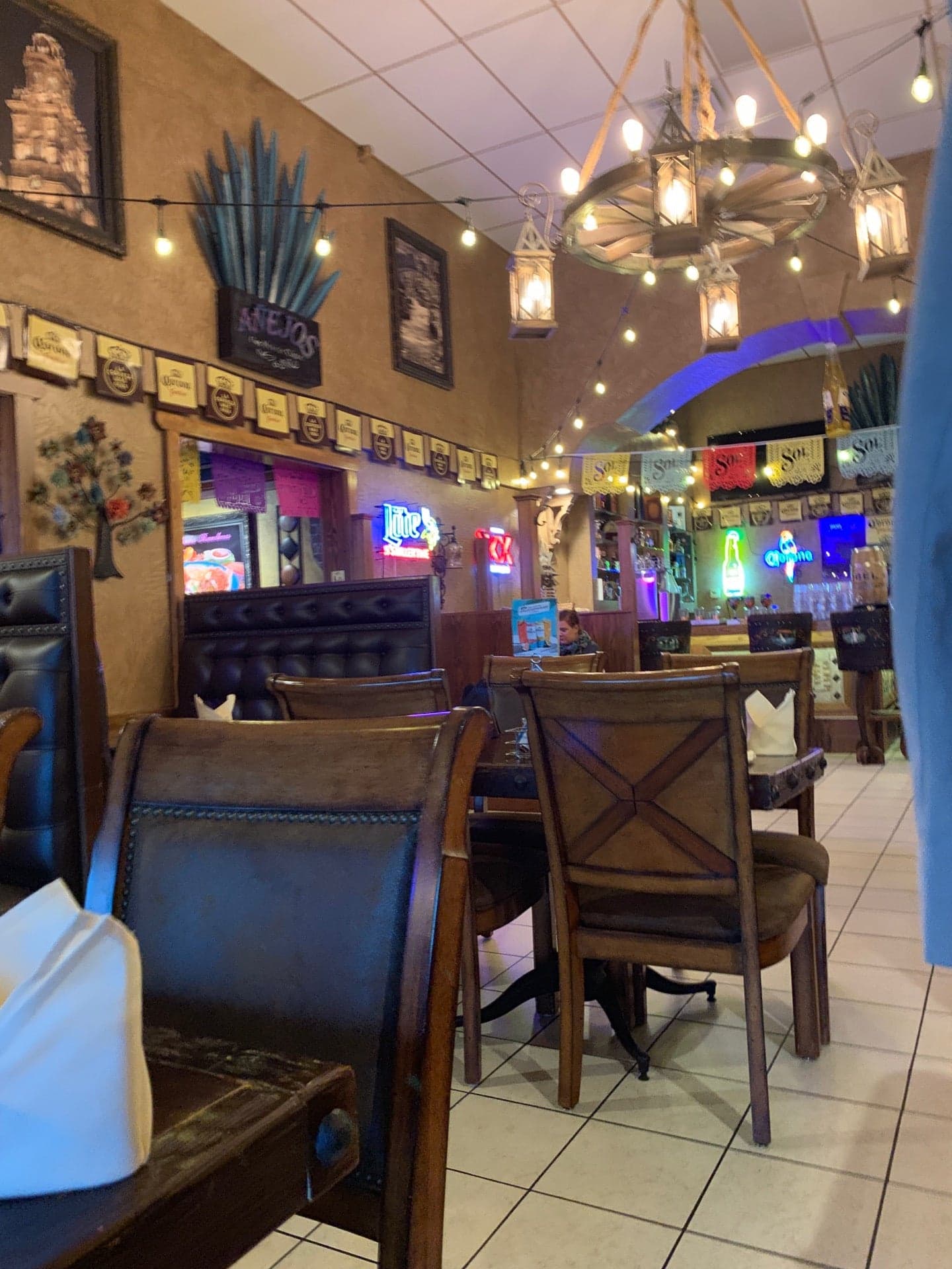 aadf5bef-ac14-4057-a195-34abdd37696f