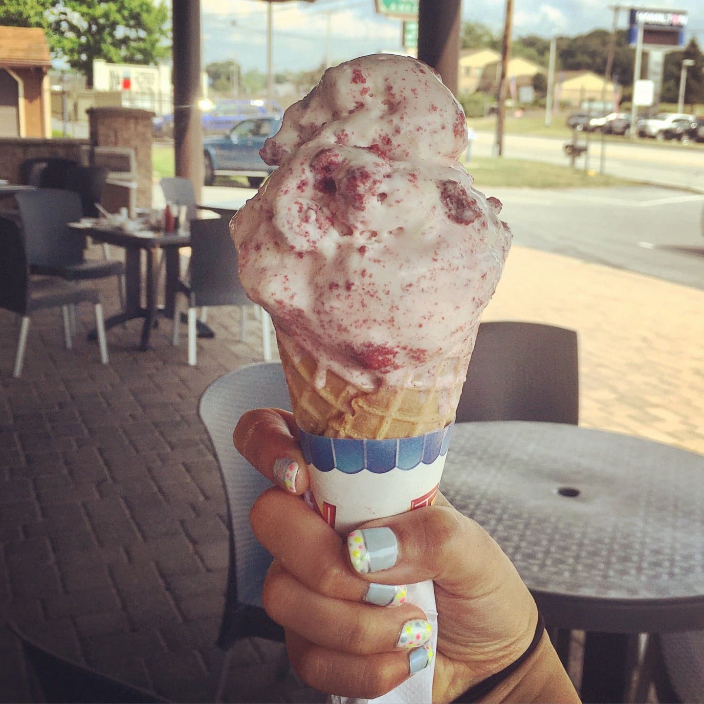 f1da028b-14bb-40ce-ba8b-710ef8a97415