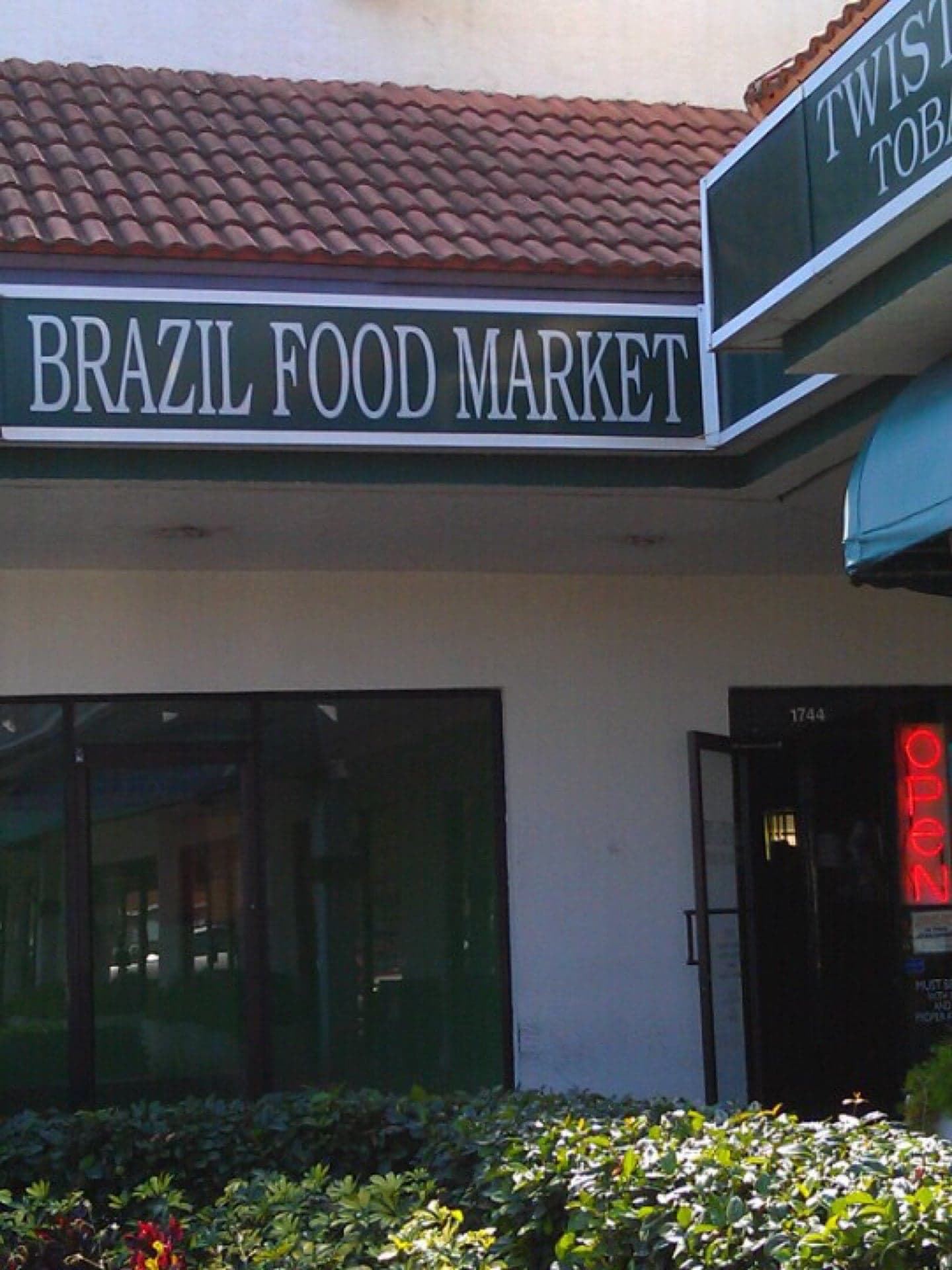 187e0526-2f2c-4641-9744-bf566d68e185