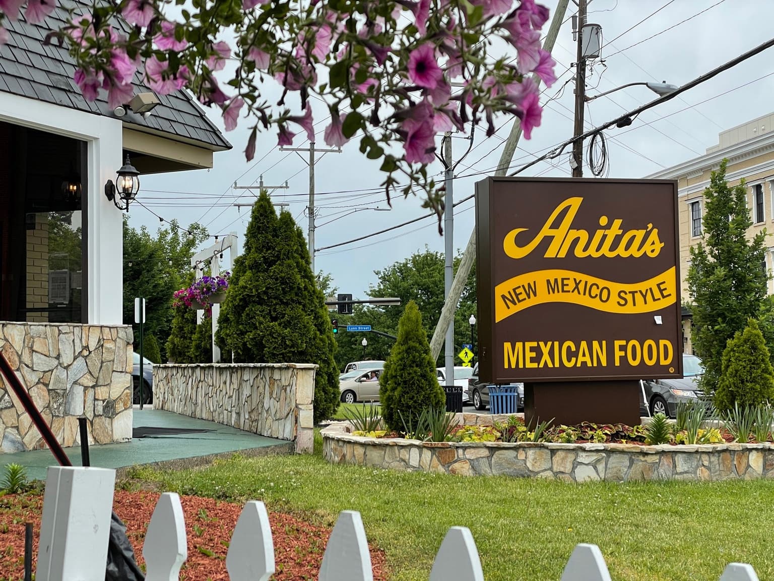 4d81b6c4-68fc-424c-91b9-61a2be646a88