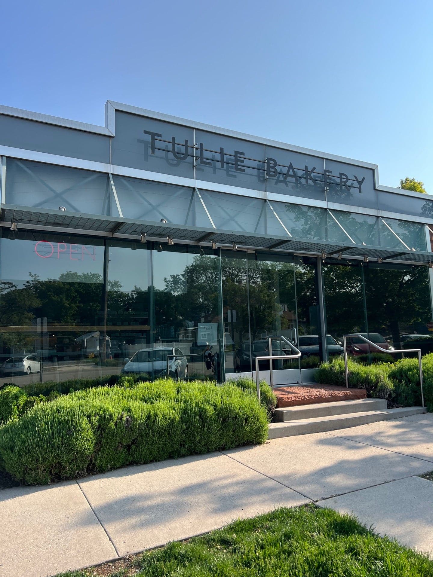 b26a0cb0-572c-472d-96ba-0f0bb2ad7bd1