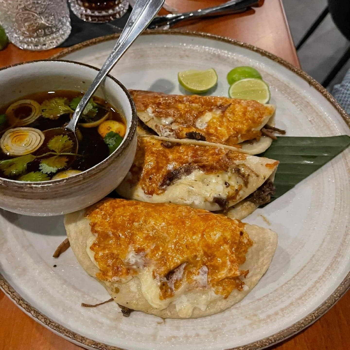 c4a40e01-f7e0-4269-9609-88ff2a1b5a53