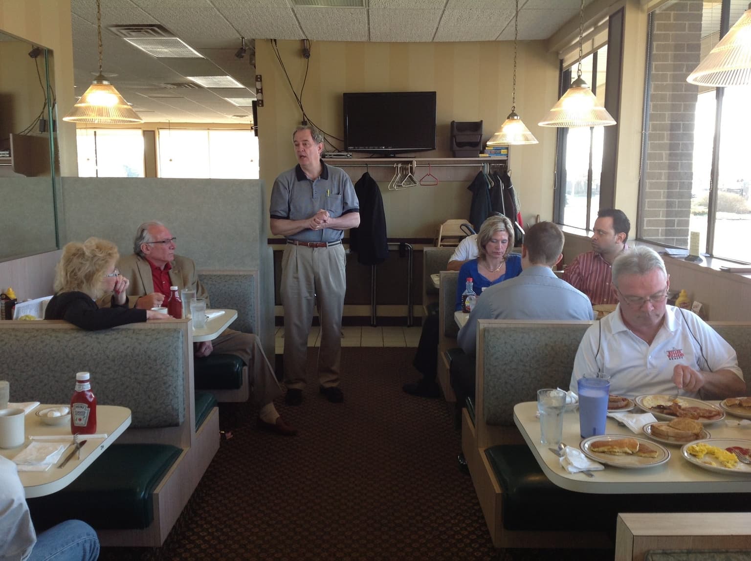 5756df40-9b60-4d03-bce3-e8a296fc98ed