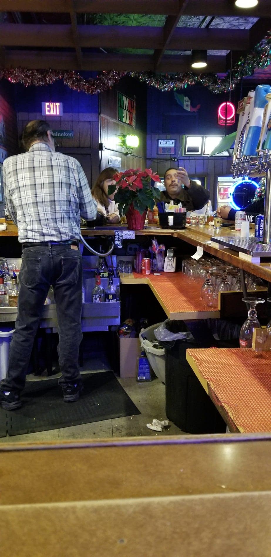 4ae2ebc9-1a9b-4c16-a2fc-0c35f4d55bd1