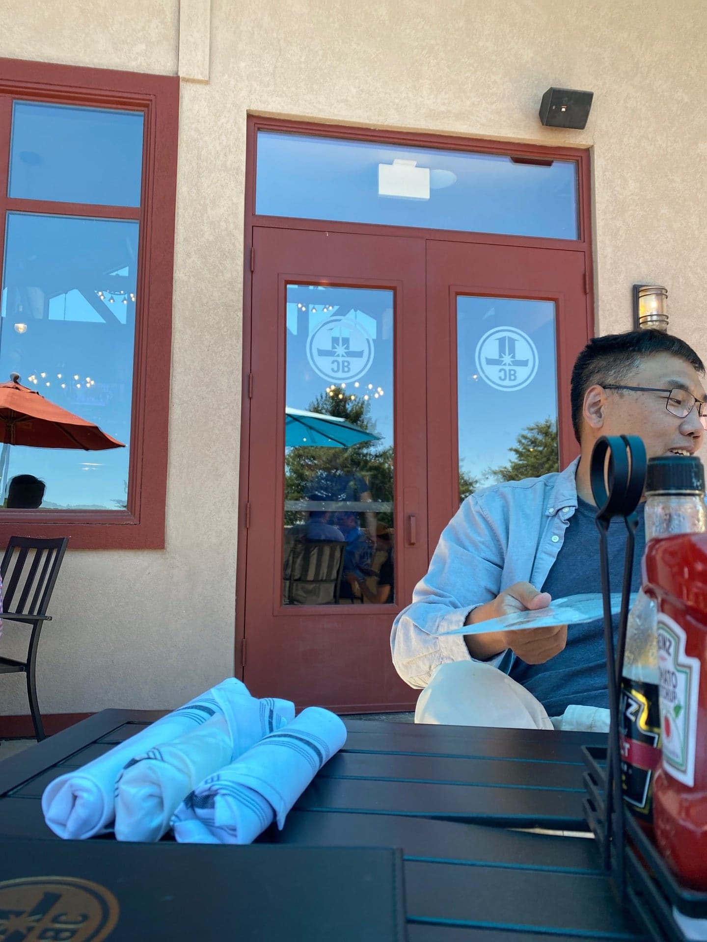 67dbb9d3-714f-4fdb-ba88-f84454a24e4b