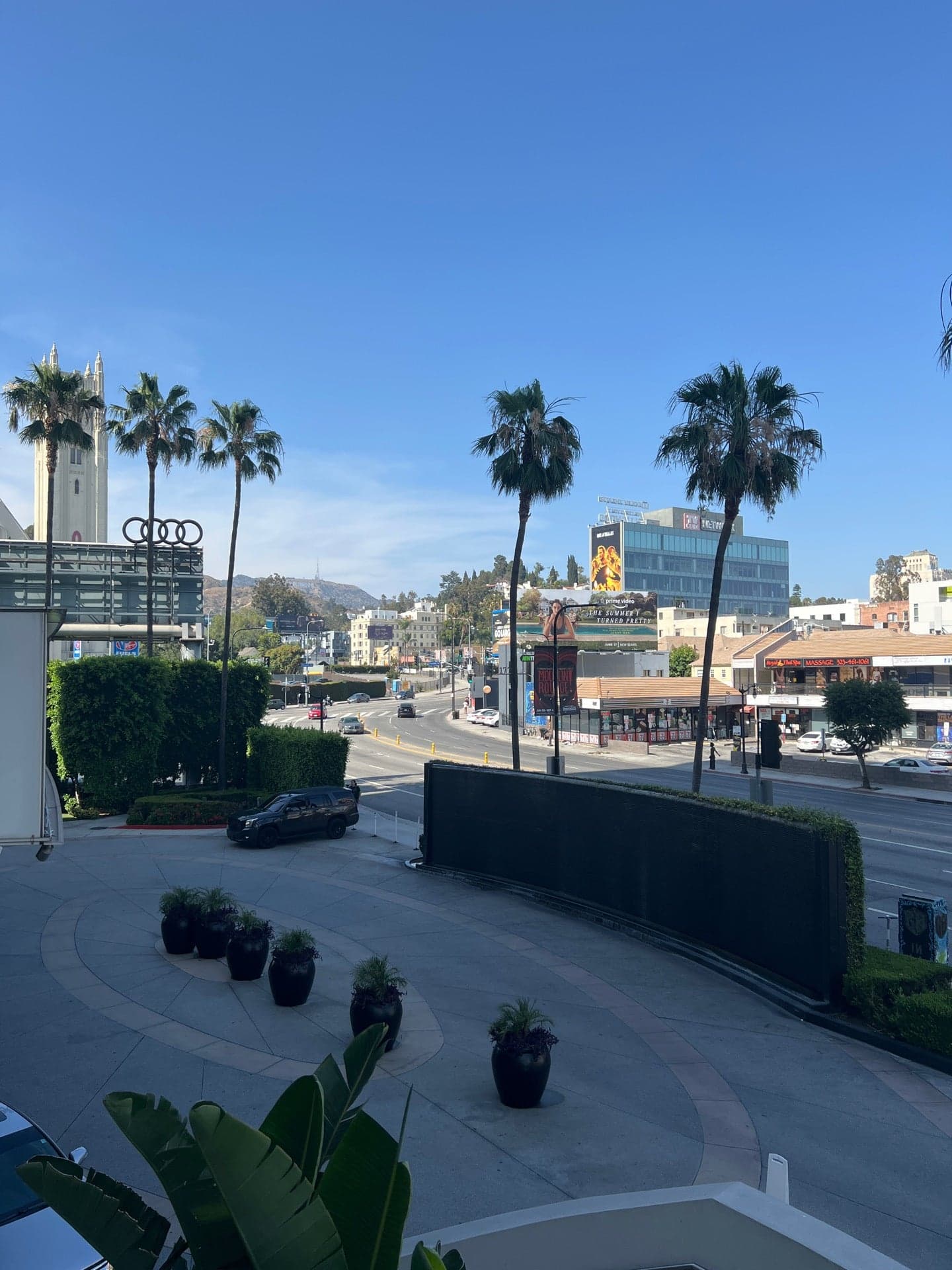 23fea85f-b667-46e7-a5a7-8938b47d1c84