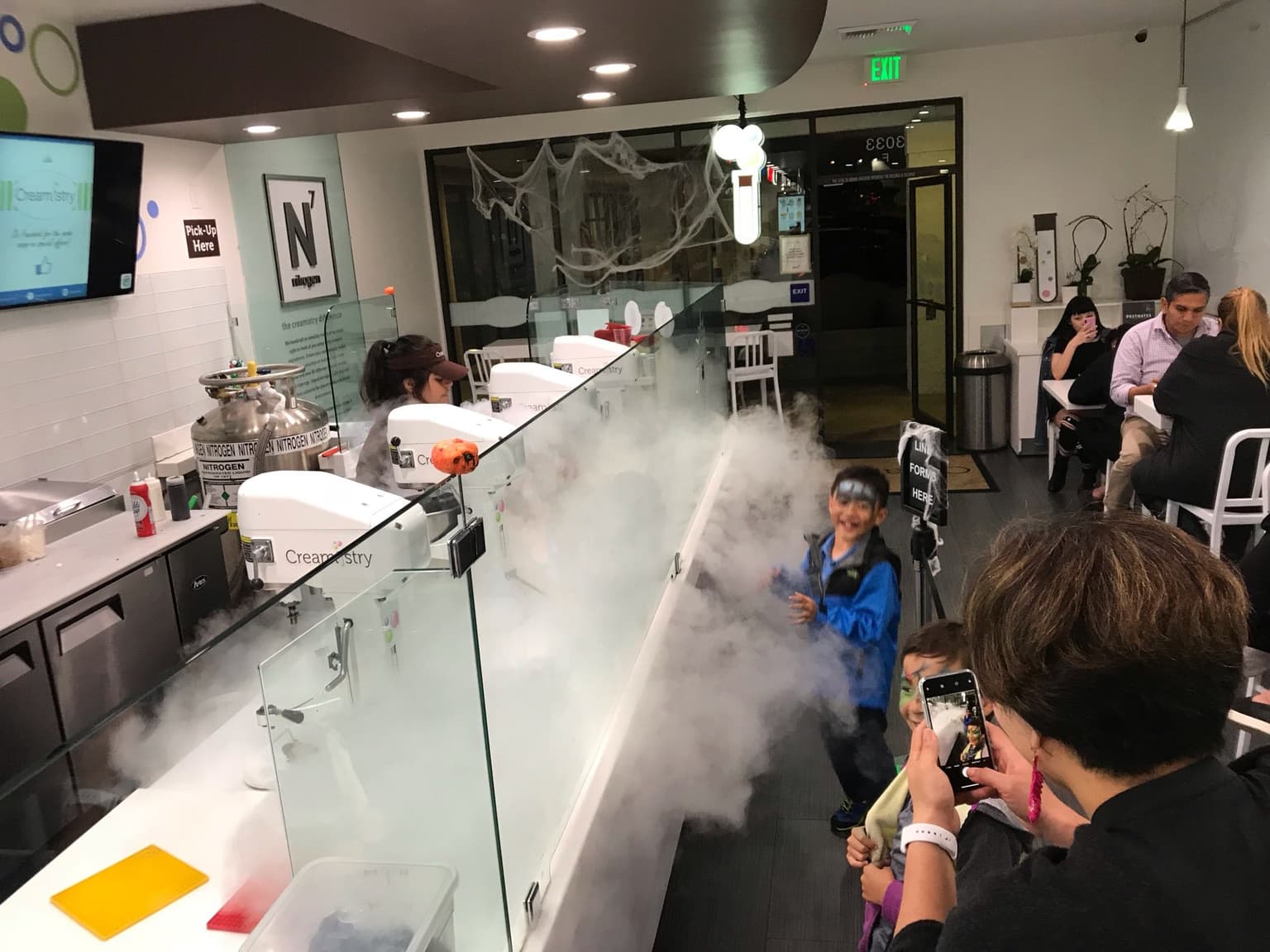 d027283b-d8ed-43d9-841e-63605e987992