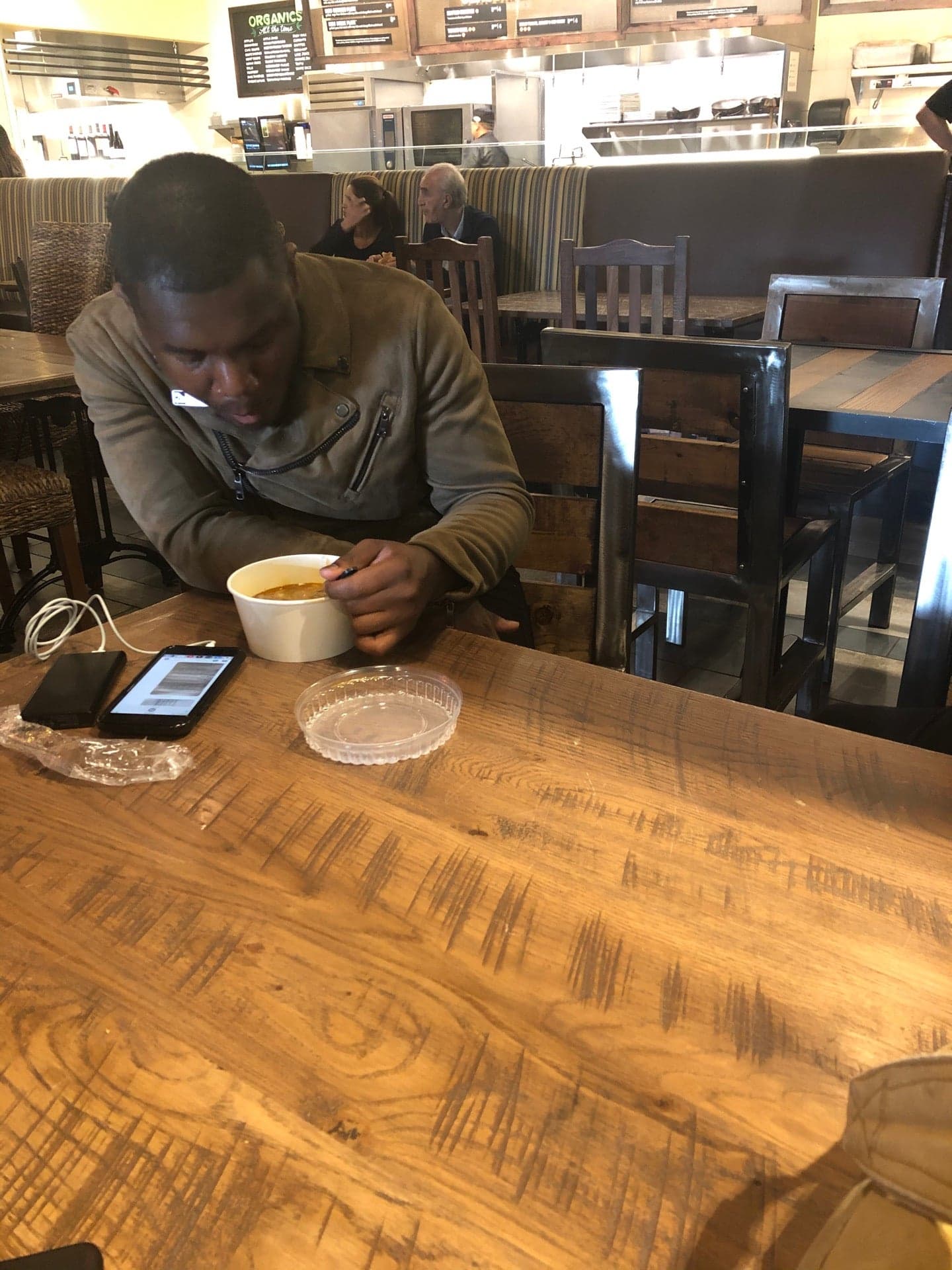 fb3d1034-f7fe-4213-b567-e64b7738a511