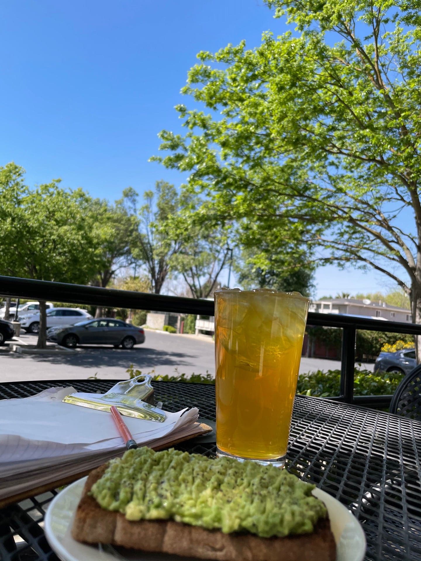 22871072-fb3e-4f43-adaf-9e1eed7c4a48