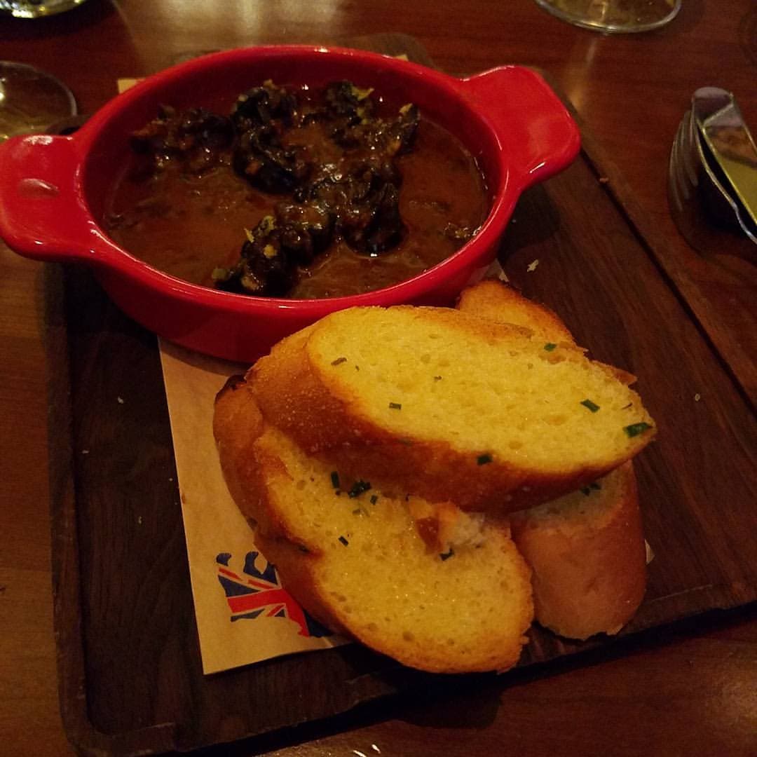 4ee8434b-7d7a-4b31-add9-575ddd5bfce1