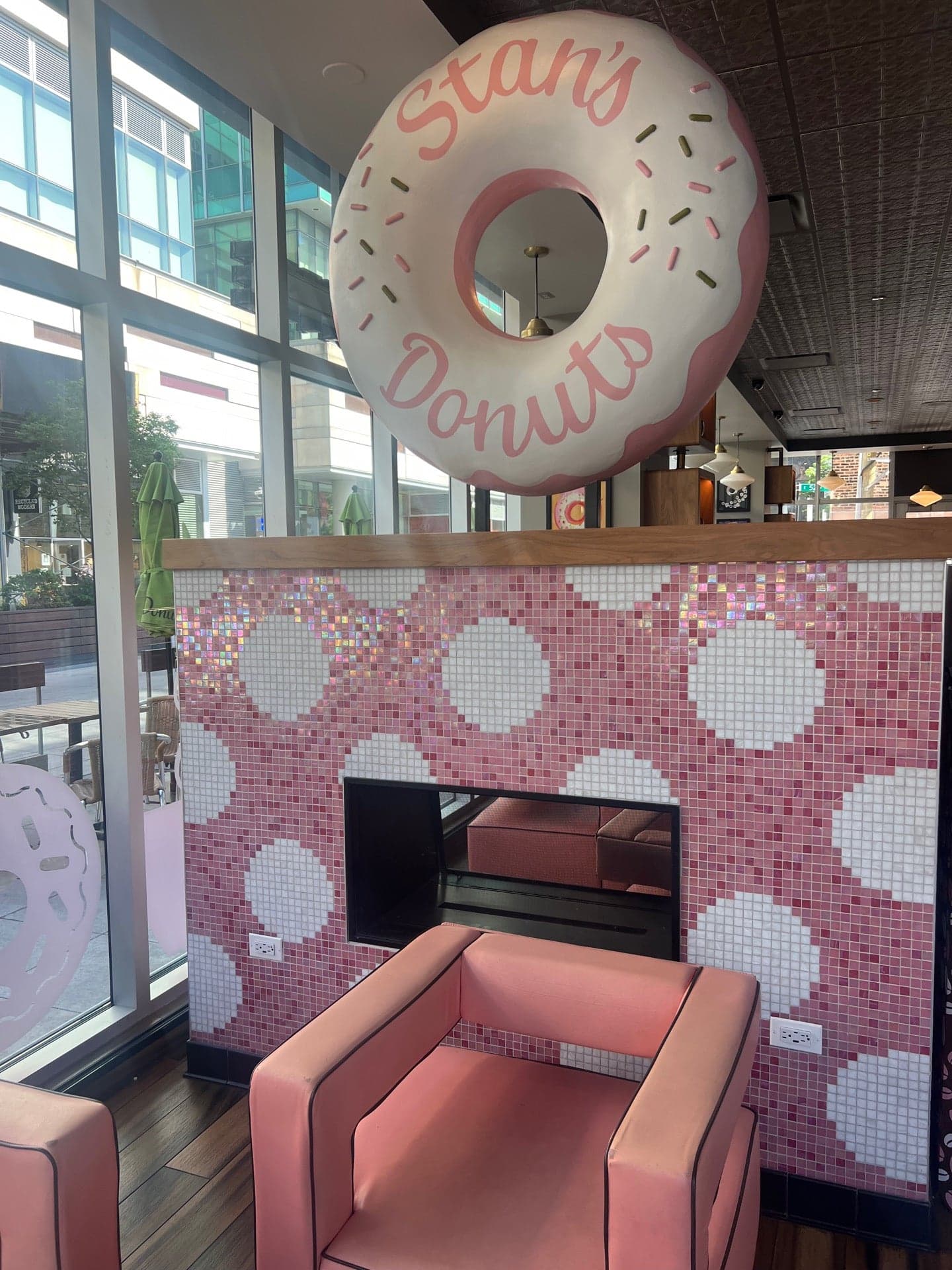 5663eb61-104c-42fb-b08a-97c26fd163dc