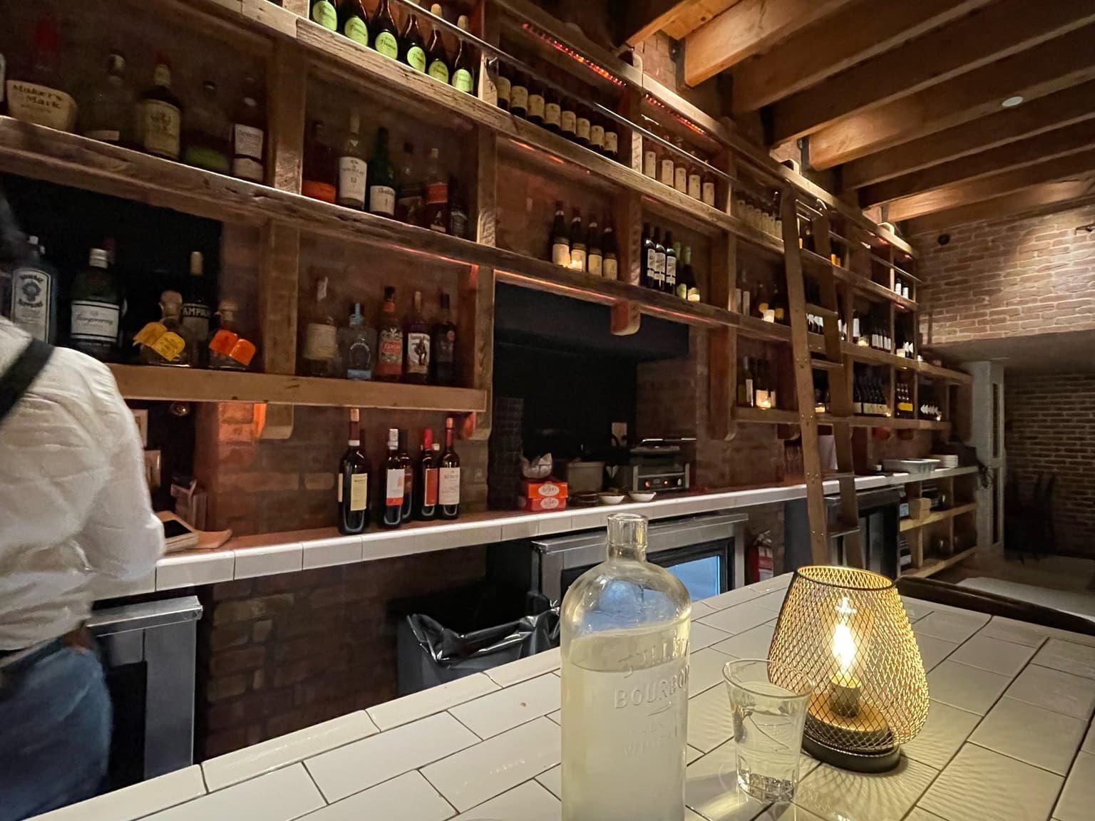 c0015718-6051-4841-8eb7-f949b971a6fb