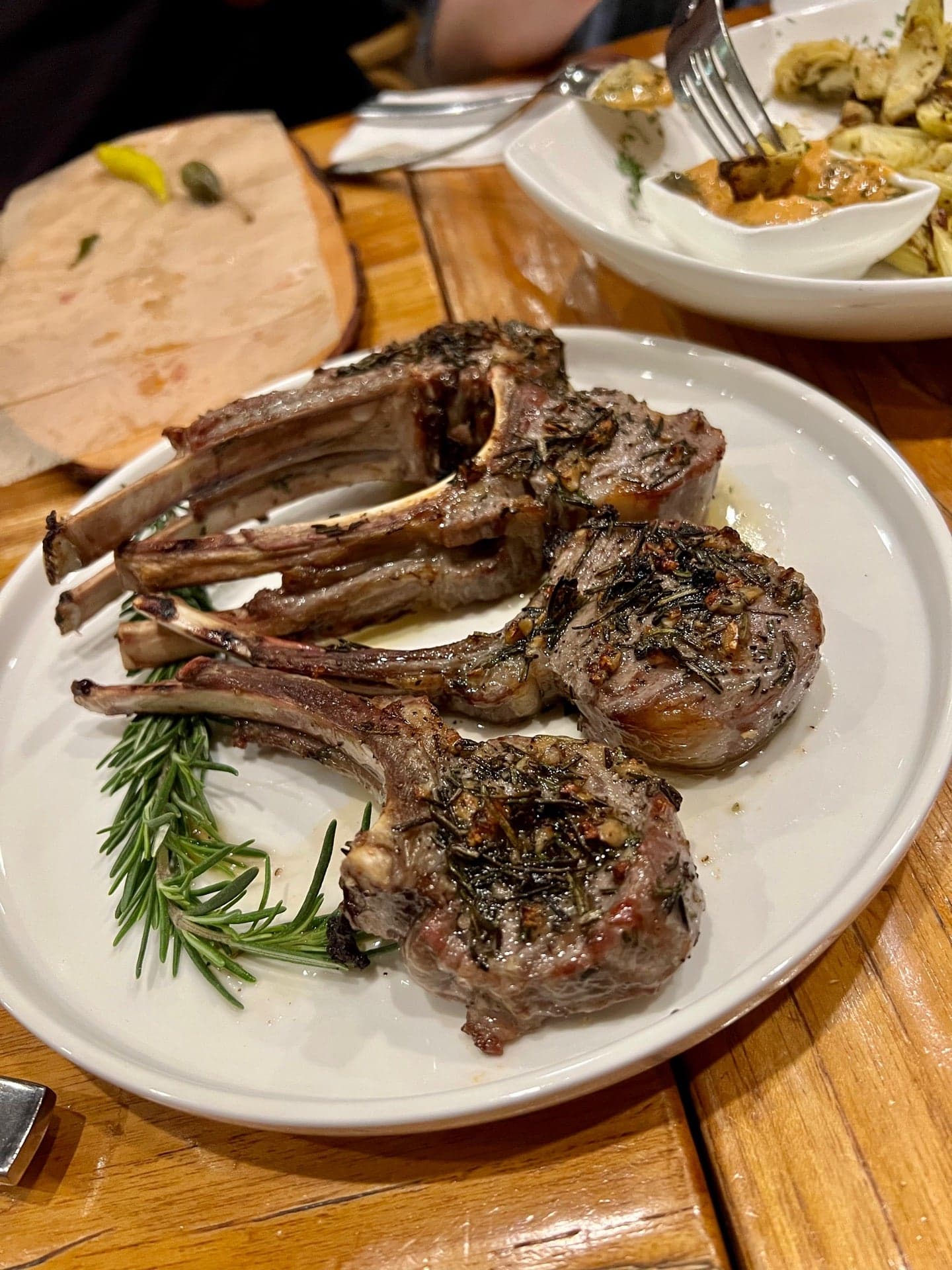 3b4064bc-6e5c-418c-a73d-7b65c3748624