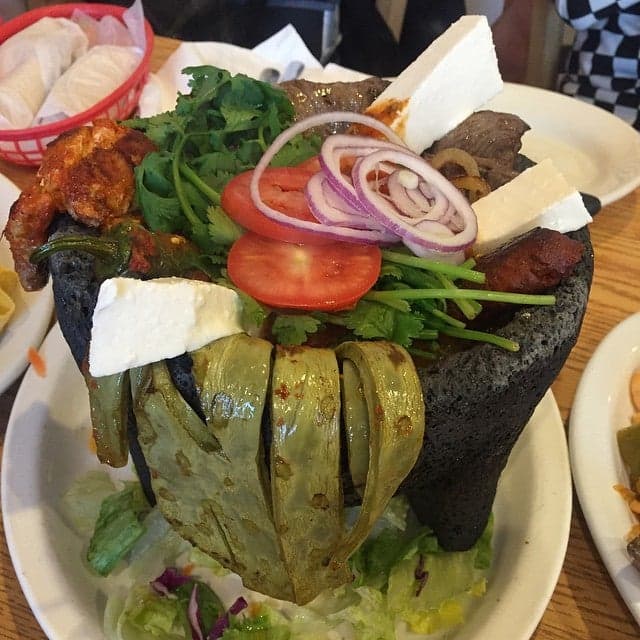 b2e793bb-ab4e-4c2f-ba6b-3486d4ac5782