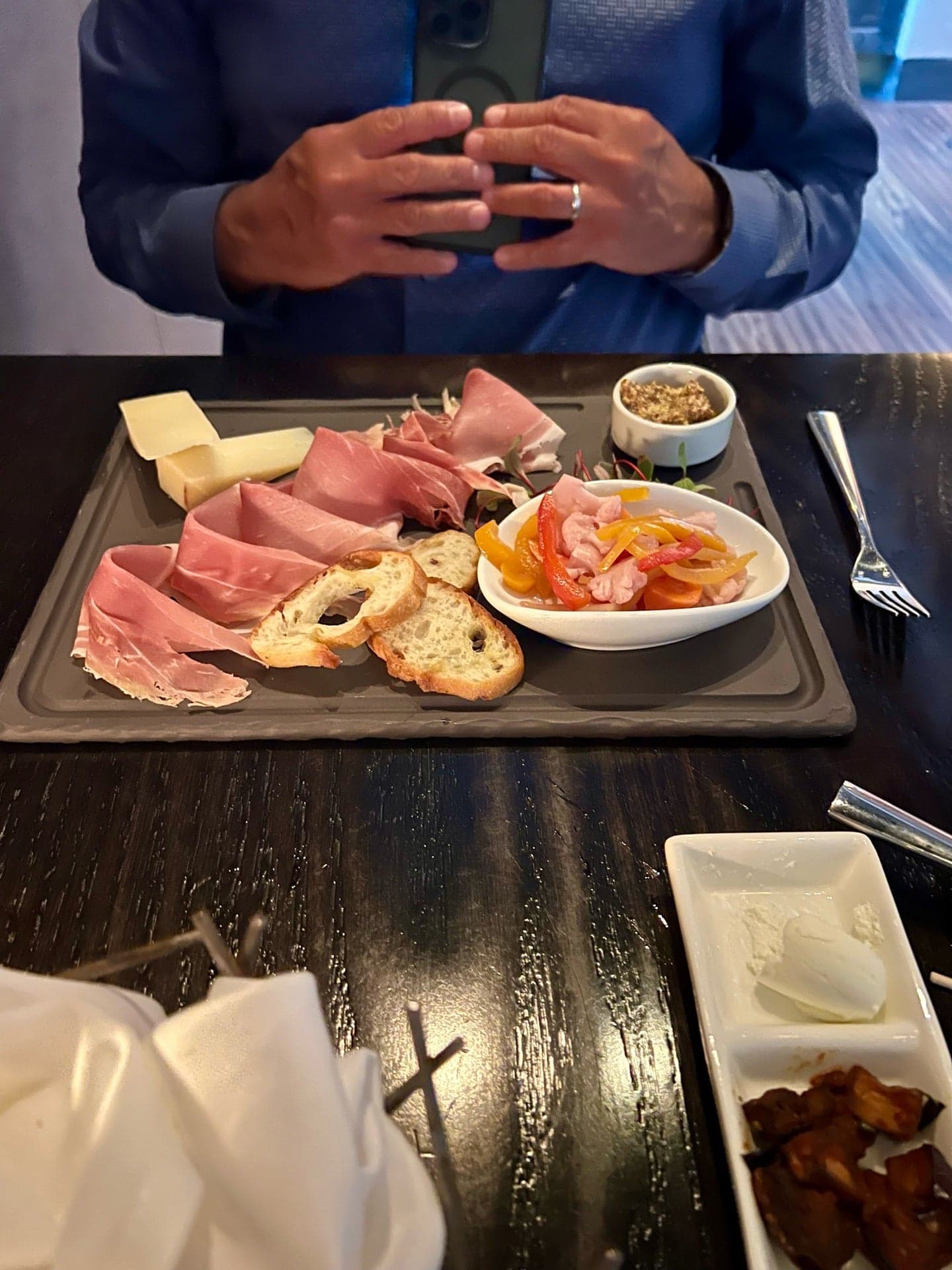 fd59d154-e69c-4f3b-b3c2-78b1d47b4572