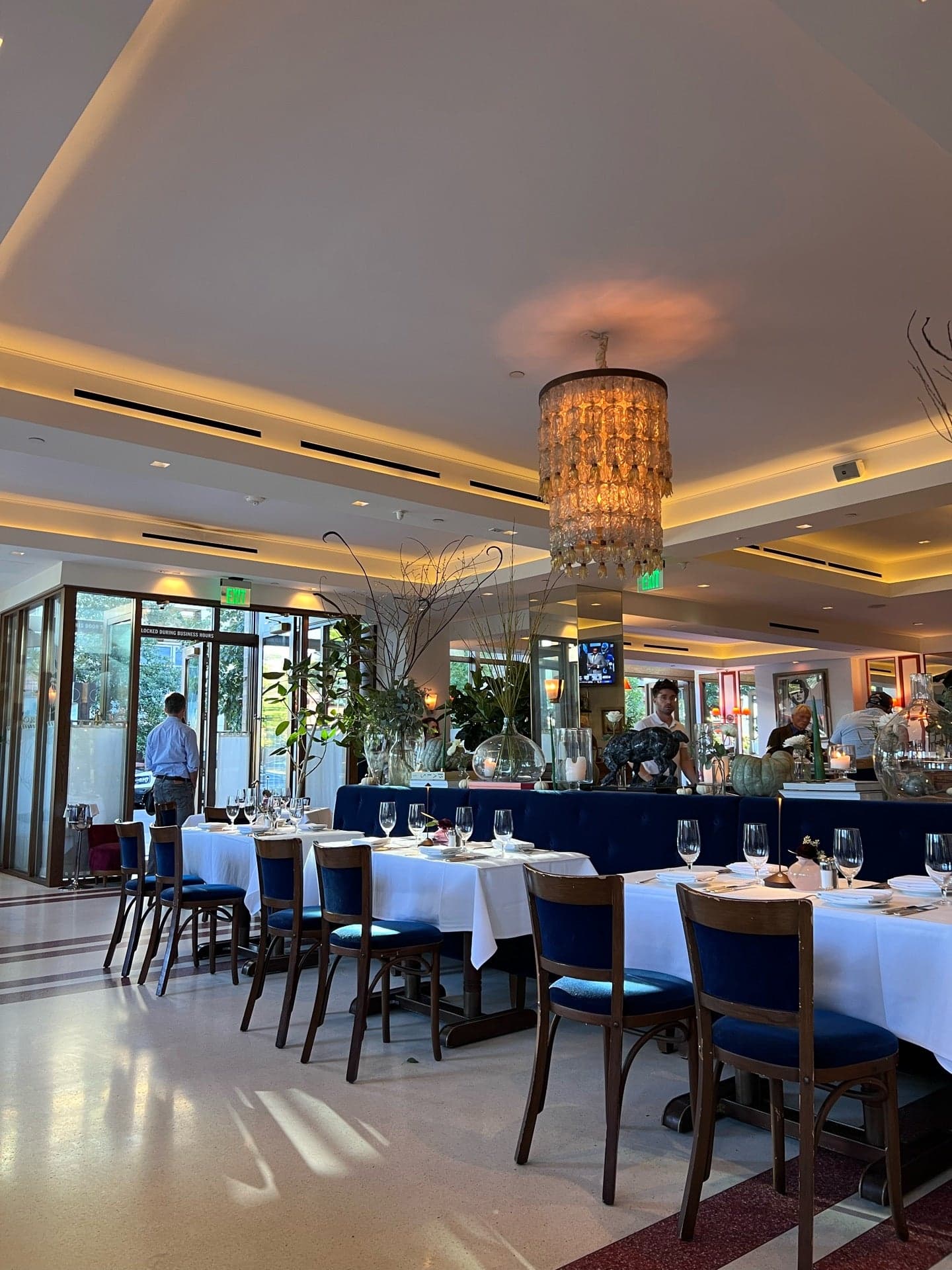 8ed01d12-cb39-48cc-9834-77e454cbbe18