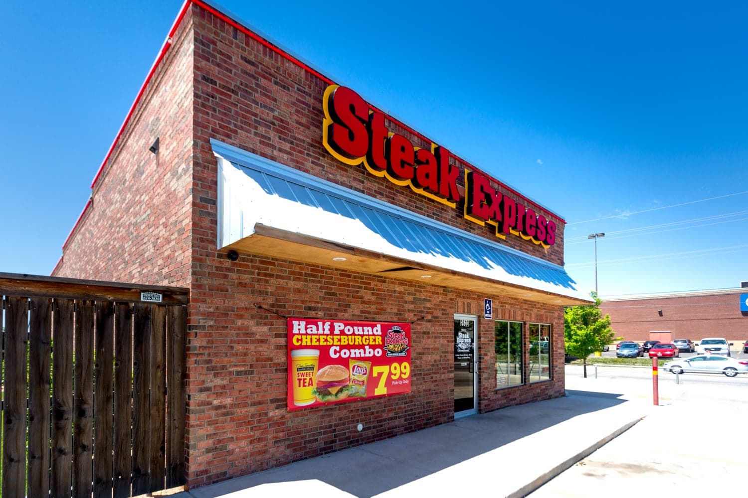 8c39a186-3ab0-42ac-a48d-44e9a73de284