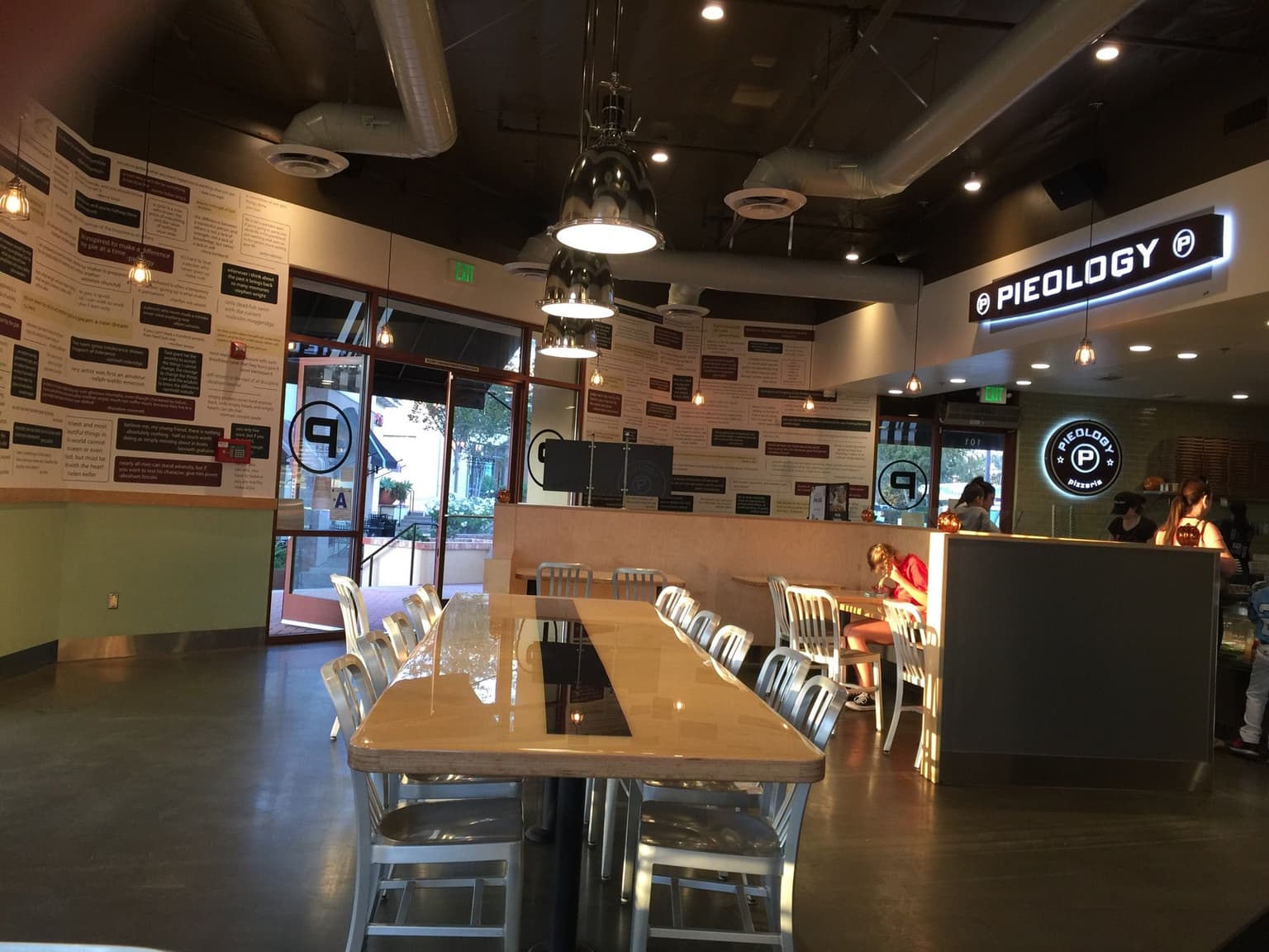 e2051667-0a84-4263-b5f2-c385ba233522