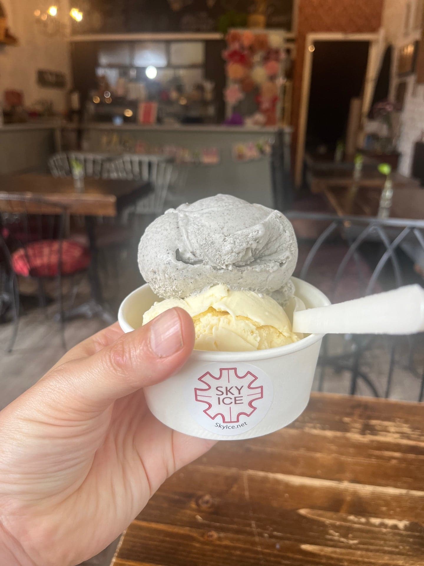 a7e16aa6-8ca8-466a-8861-ab6d08ee8e6c