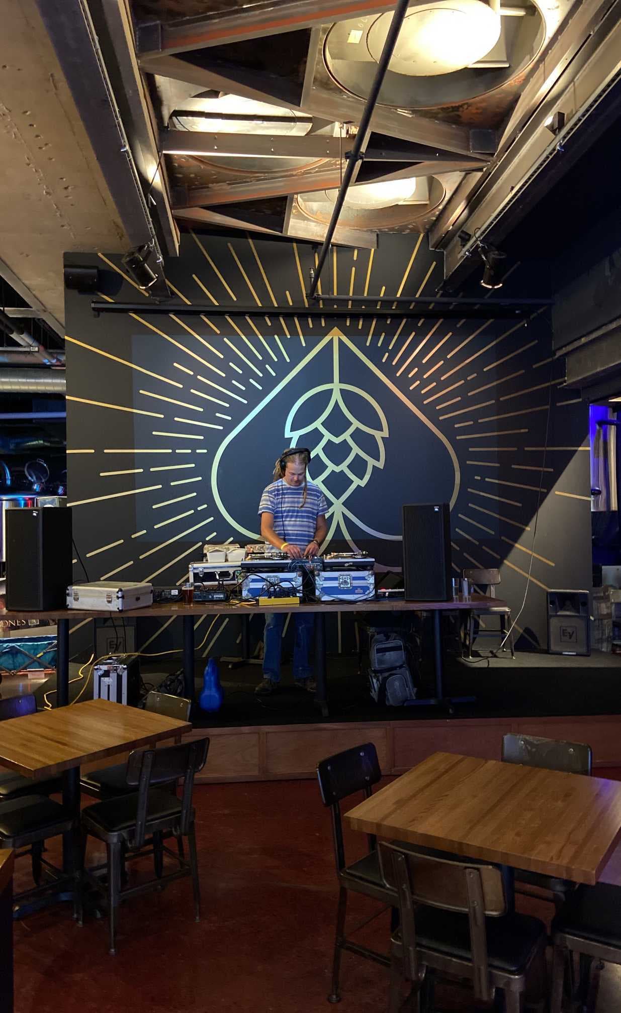 10228bc4-477e-4cd6-ae5e-d28e2d58c150