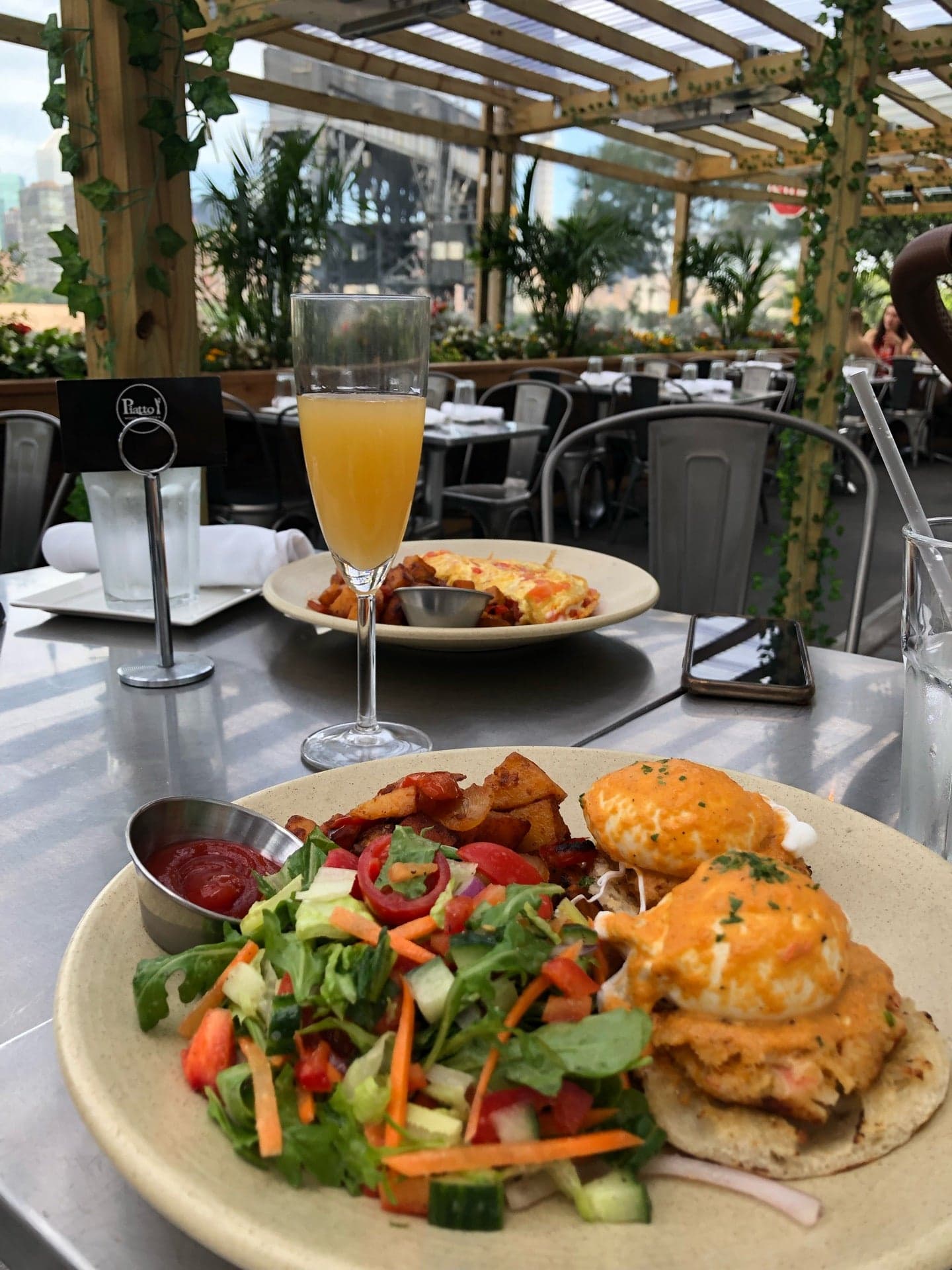 5d887584-b22e-4110-8ec5-5881bccae5b3