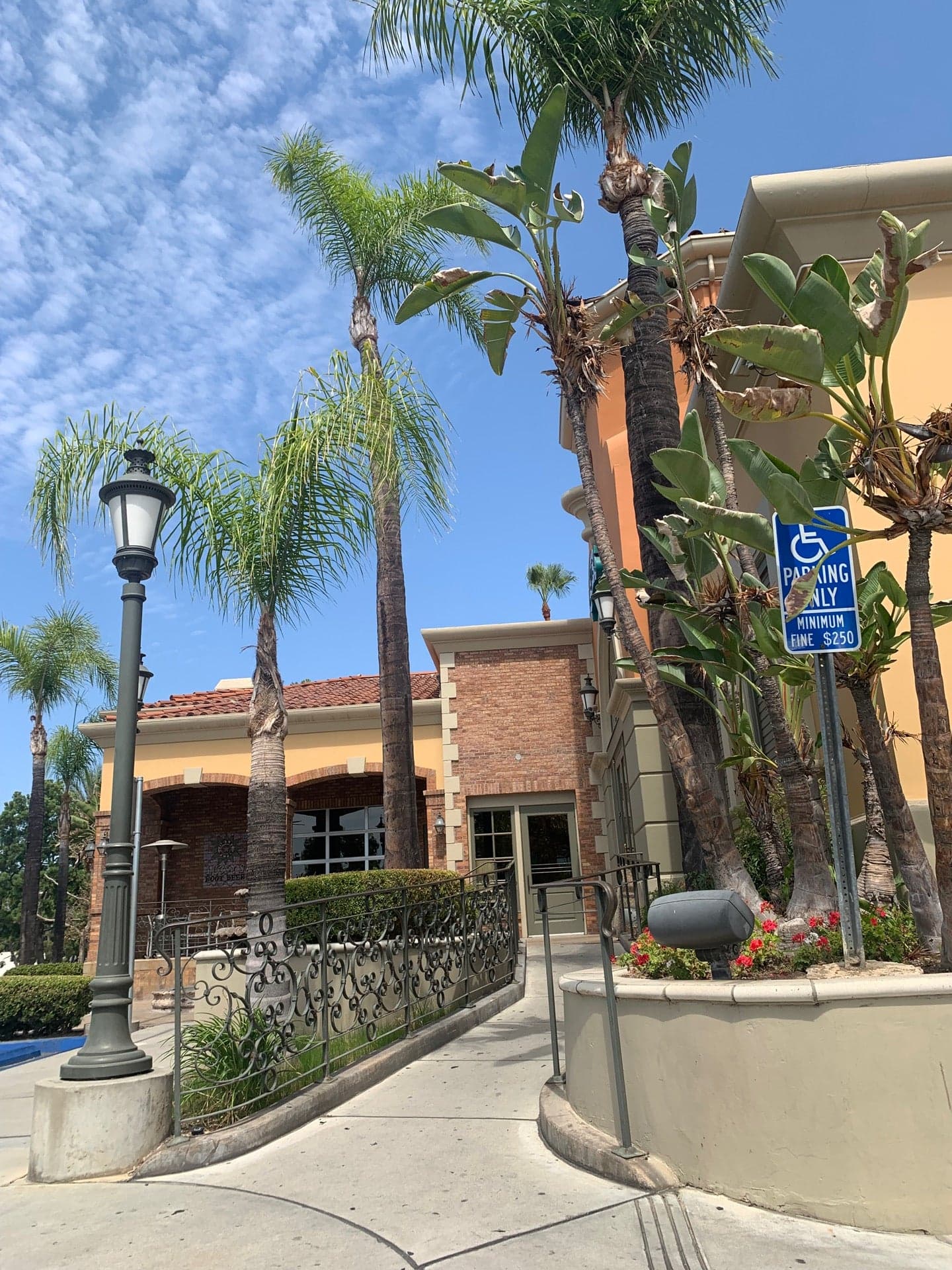 b8b9fe19-4ee9-4315-8ce1-6cbd2cdaff8c