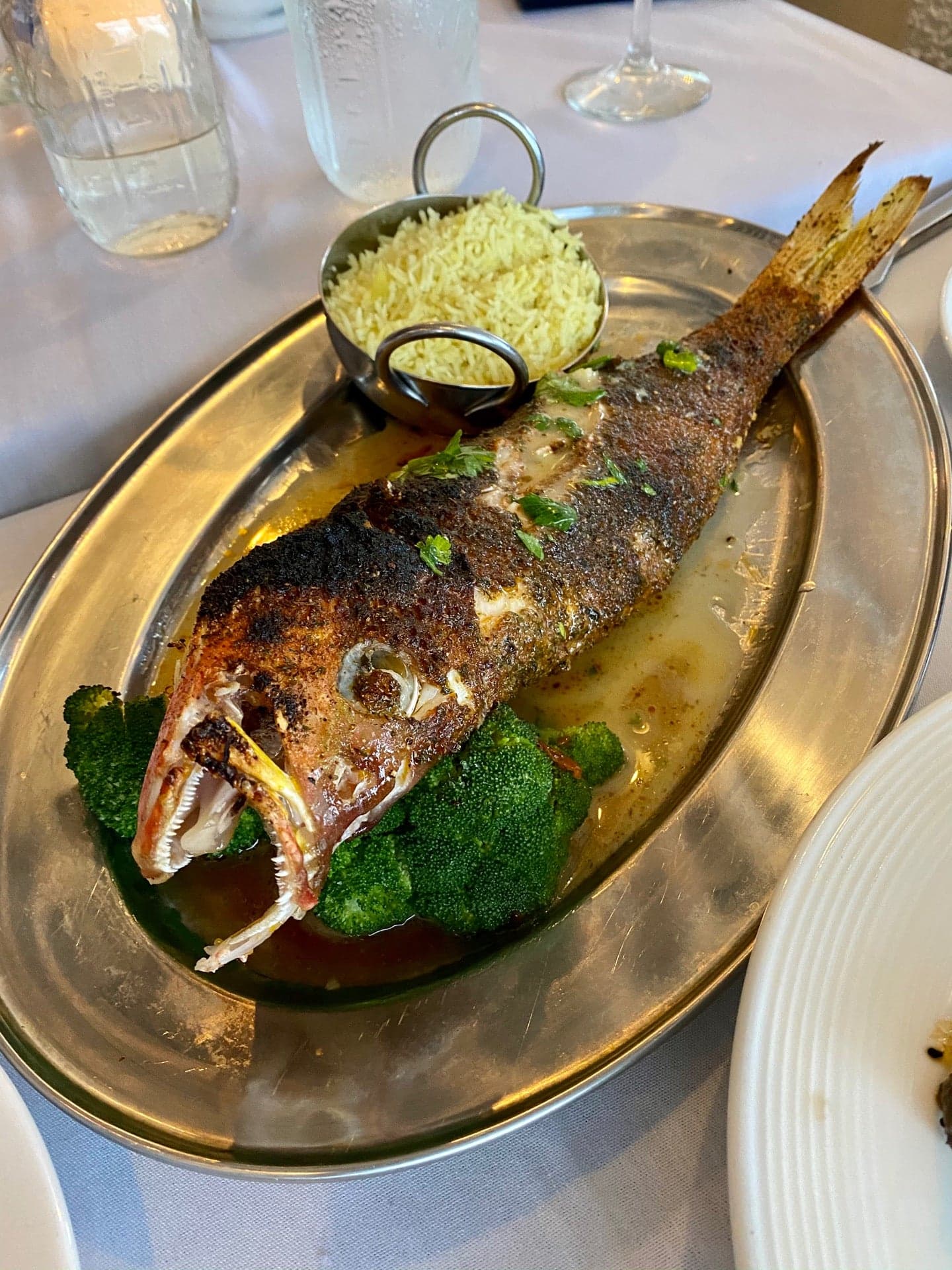 8a289925-9f4e-4f45-b8e0-dbd6bb21d249