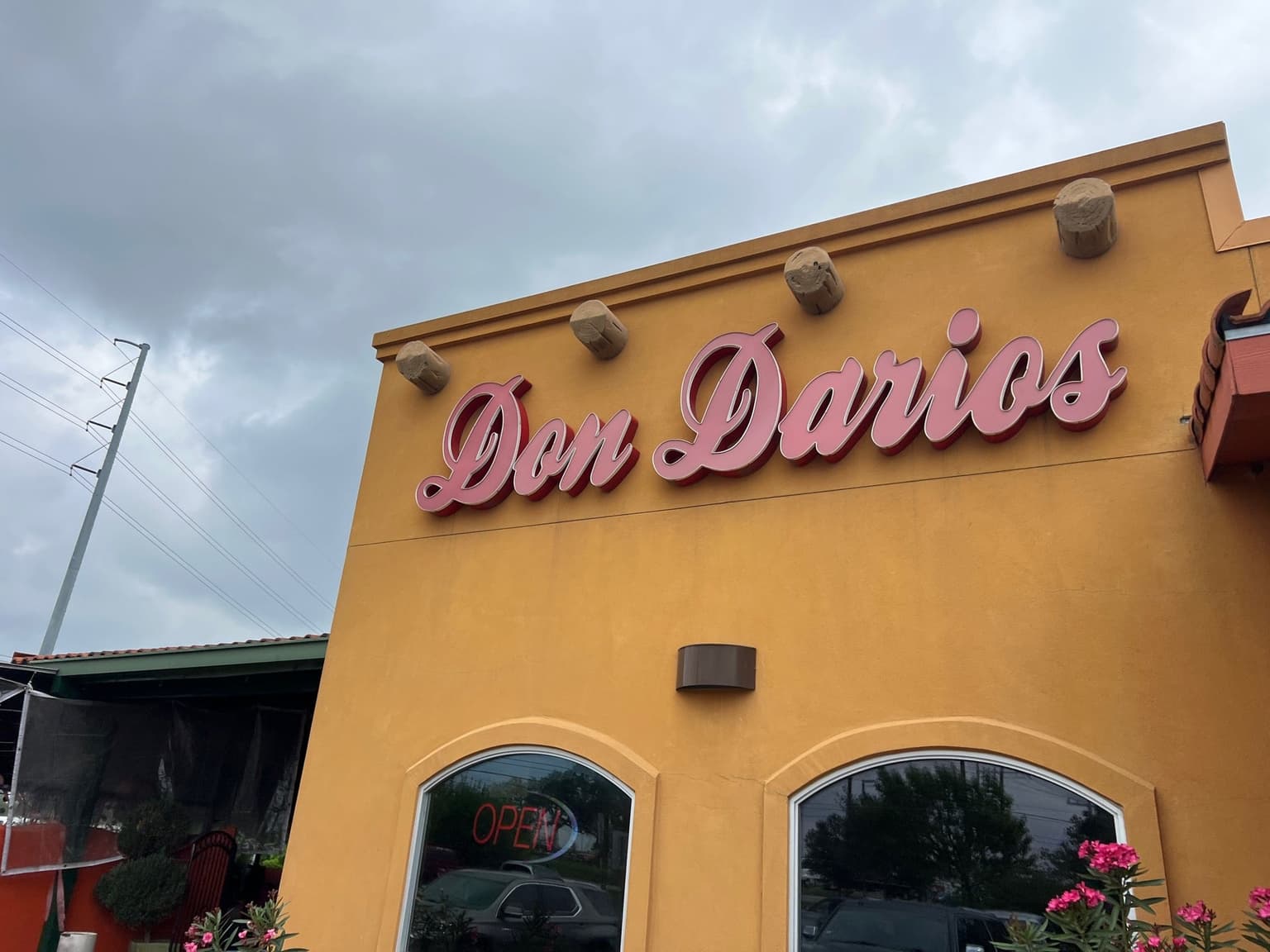 565f7928-e126-42ff-a354-f3942b03e9ce