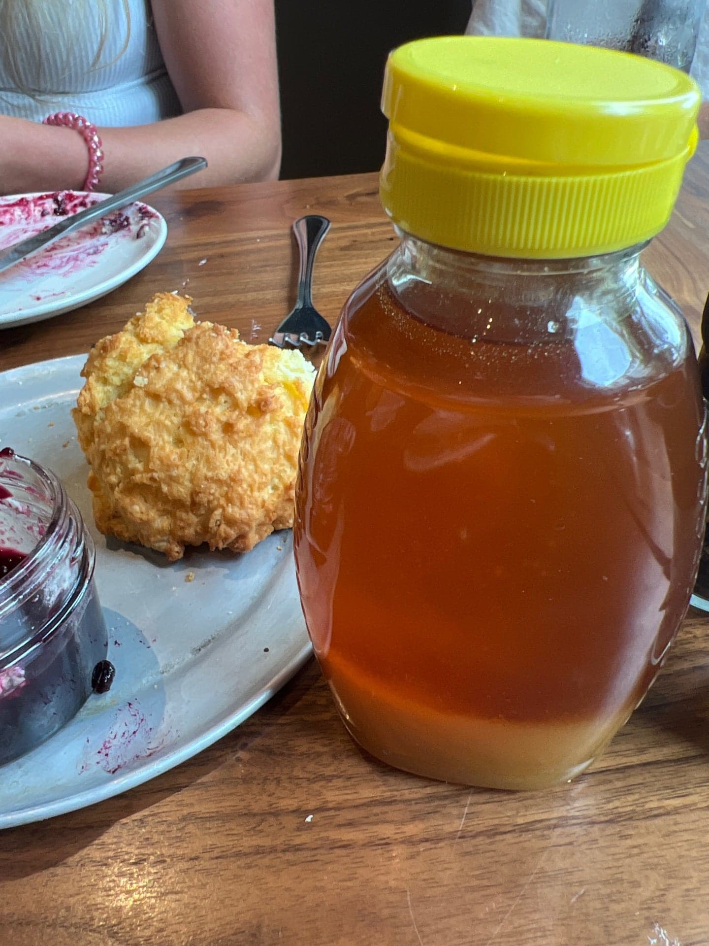 5b7dfc92-e9e0-44af-93c4-907a9a91a676