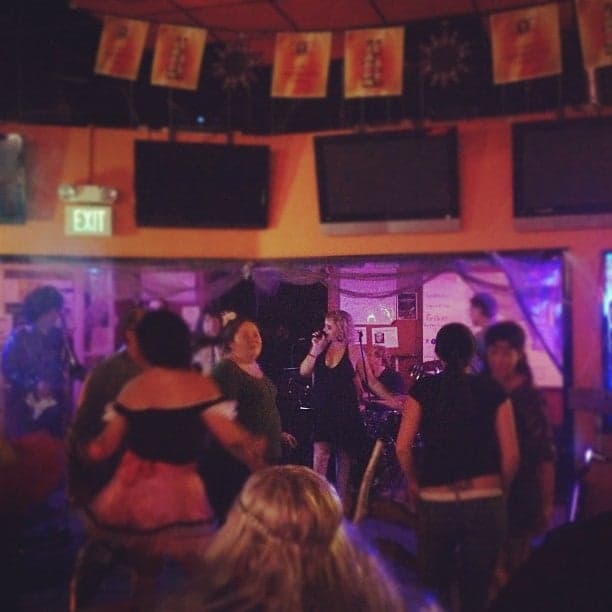 ee686be1-6b16-4877-840d-e710290fe87b