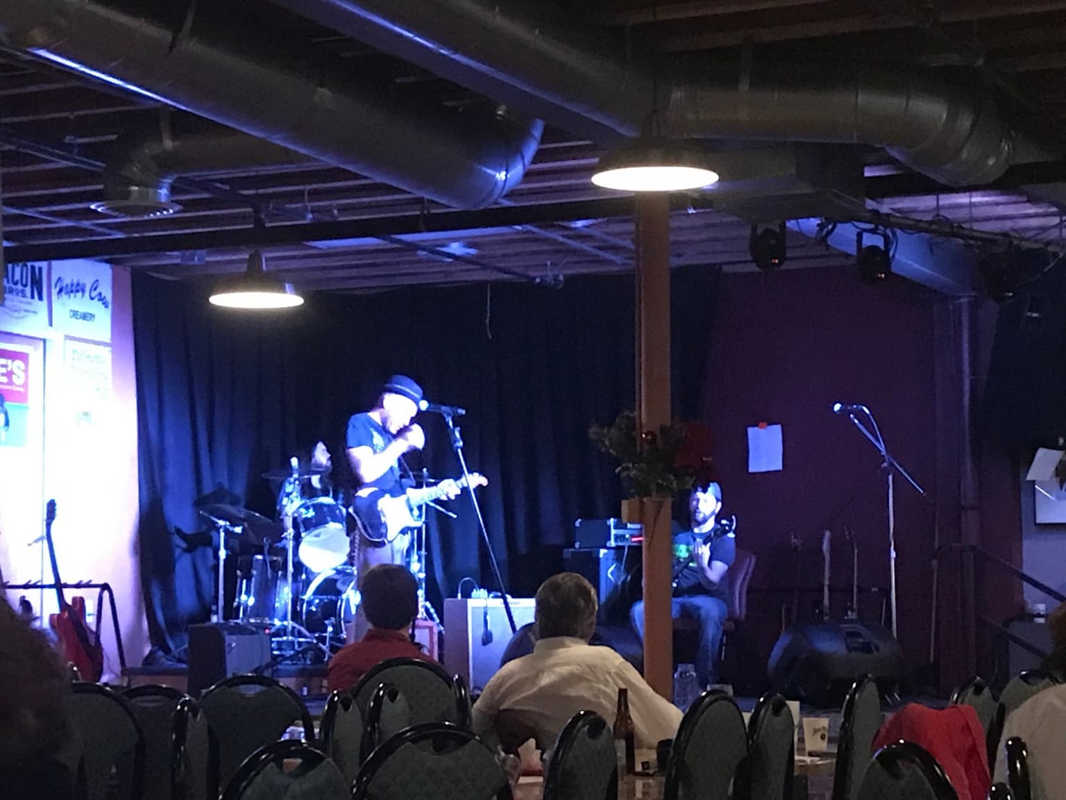 6eb24e3f-3608-4f25-9395-0177d08ad22b