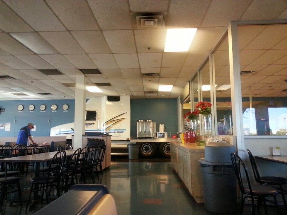 8c5df33d-254e-4d06-a5c2-a118cb1400c0