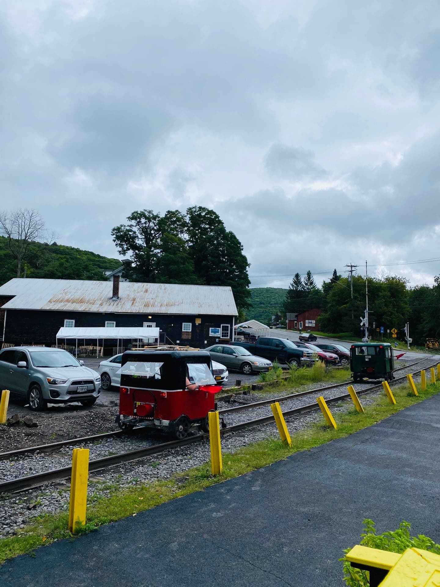 e33c7765-9ddb-48e0-b4d6-deff69620ab9