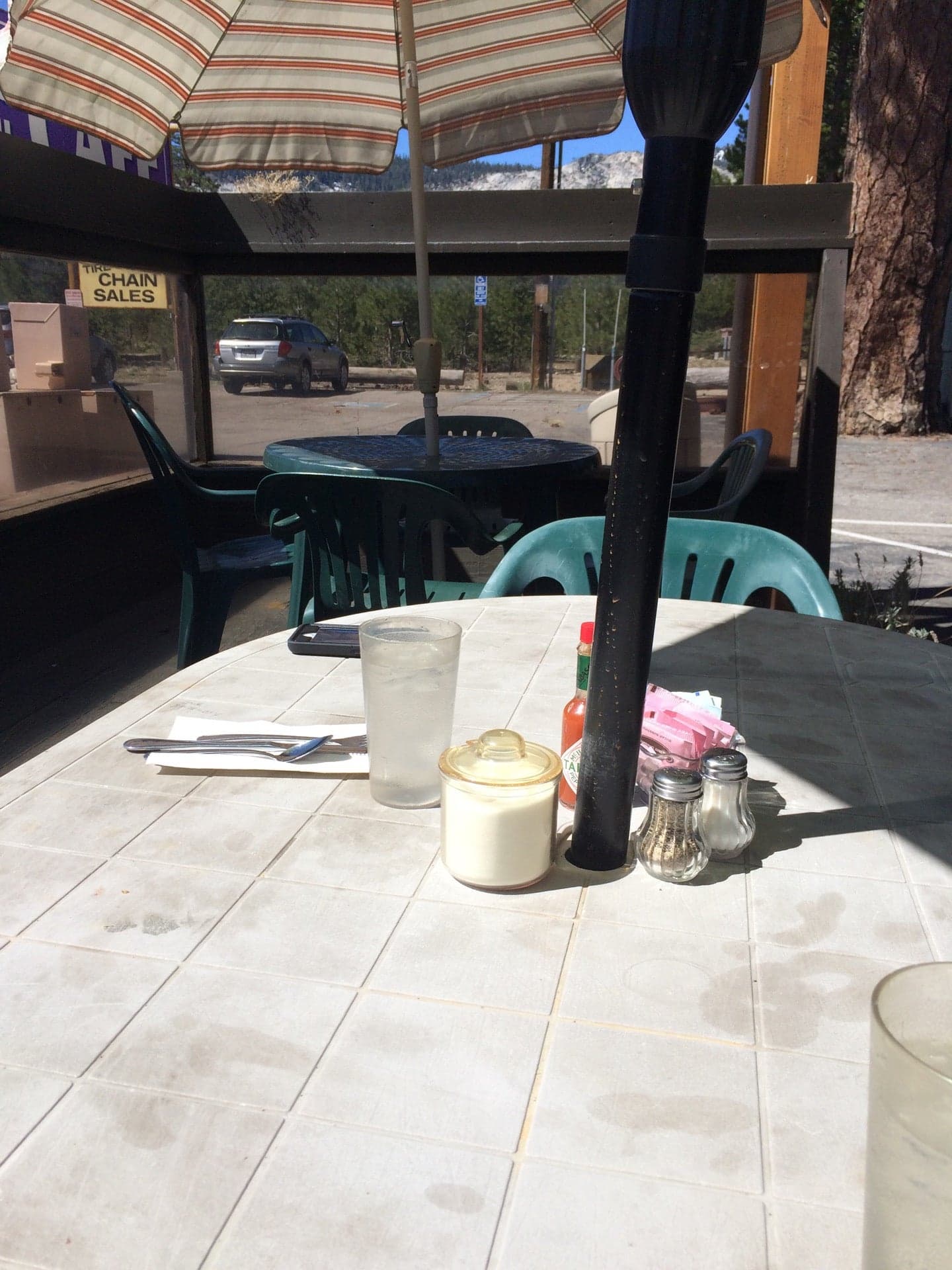 010ce2f3-9db3-4d4f-8f3d-e7c536664ebe