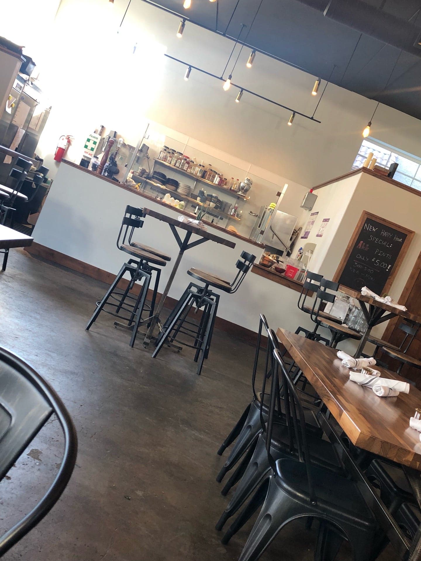 8c437995-2b2b-405f-b068-58b751182170