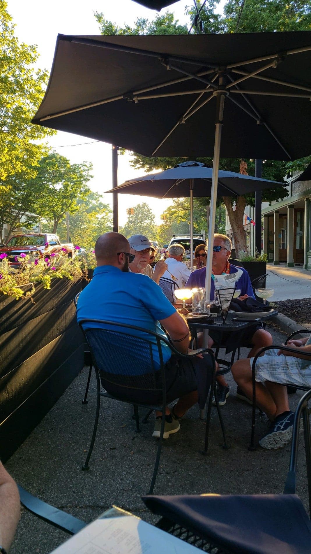 8532b408-0d25-424d-a83f-addaaac54827