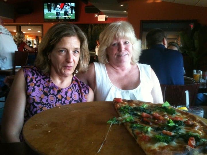 b6556a9d-25d1-48f0-81eb-011e6a83381c