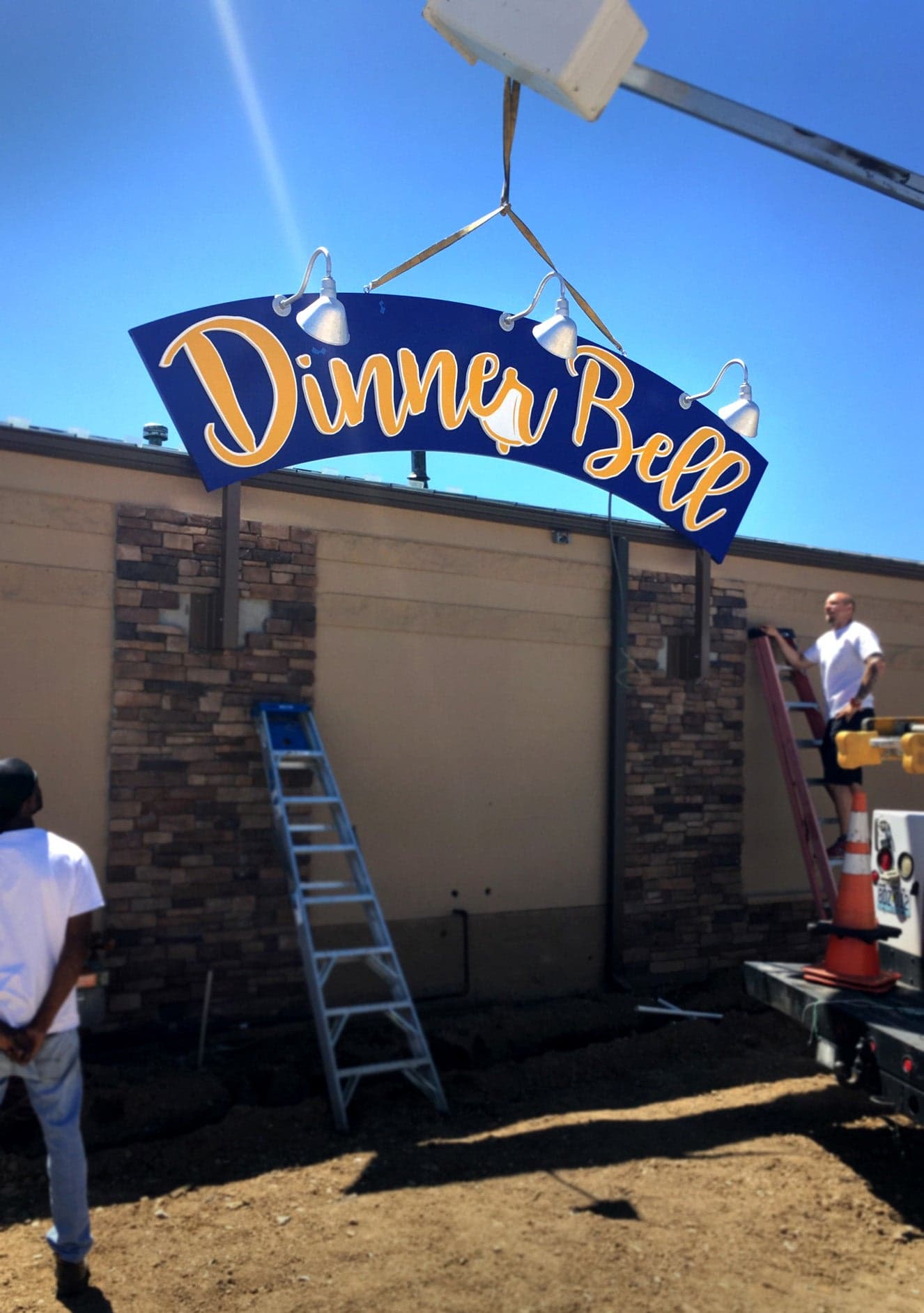 3ae2fd6e-28f3-4fff-a8ab-36ad6e4f3a8a