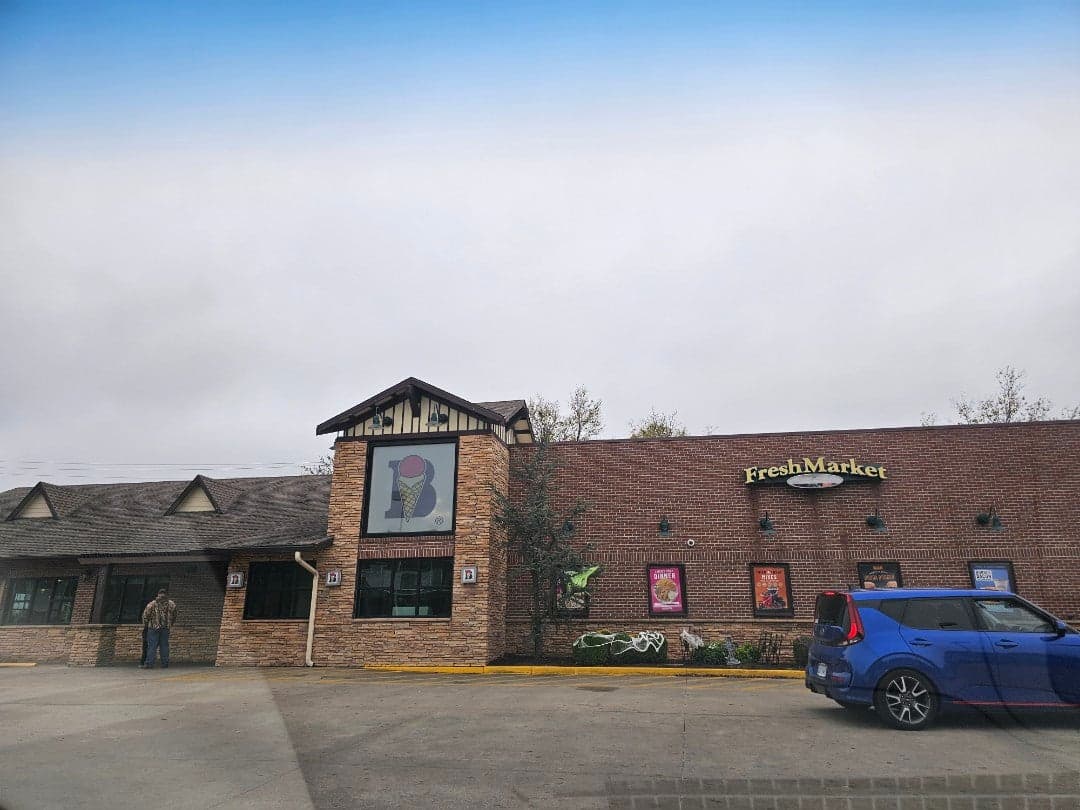 ec7c9038-06fa-4696-ba2c-d8bdf7f2b433